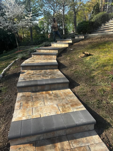 Hillside paver steps and walkway built by E.T. General Contractor